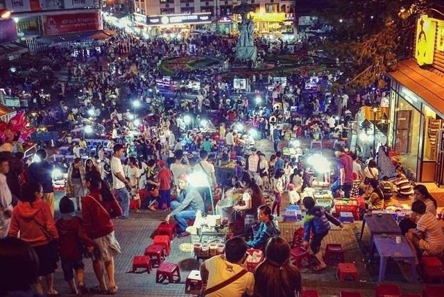 Chợ đêm Đà Lạt (Lâm Đồng)