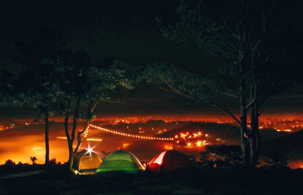 cắm trại Đà Lạt về đêm