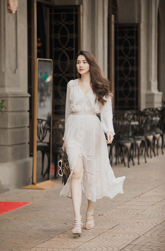 Tiểu sử người mẫu Trang Nhung - việc chuyển hướng bán hàng online? - Ngôi sao