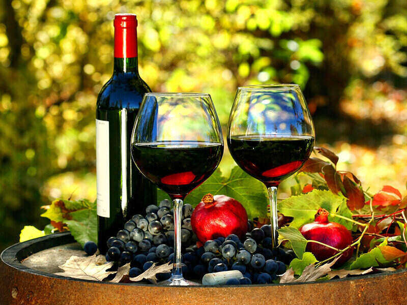 Điều gì làm cho rượu vang đắt giá - Rượu Vang AZ : Wine & Spirits
