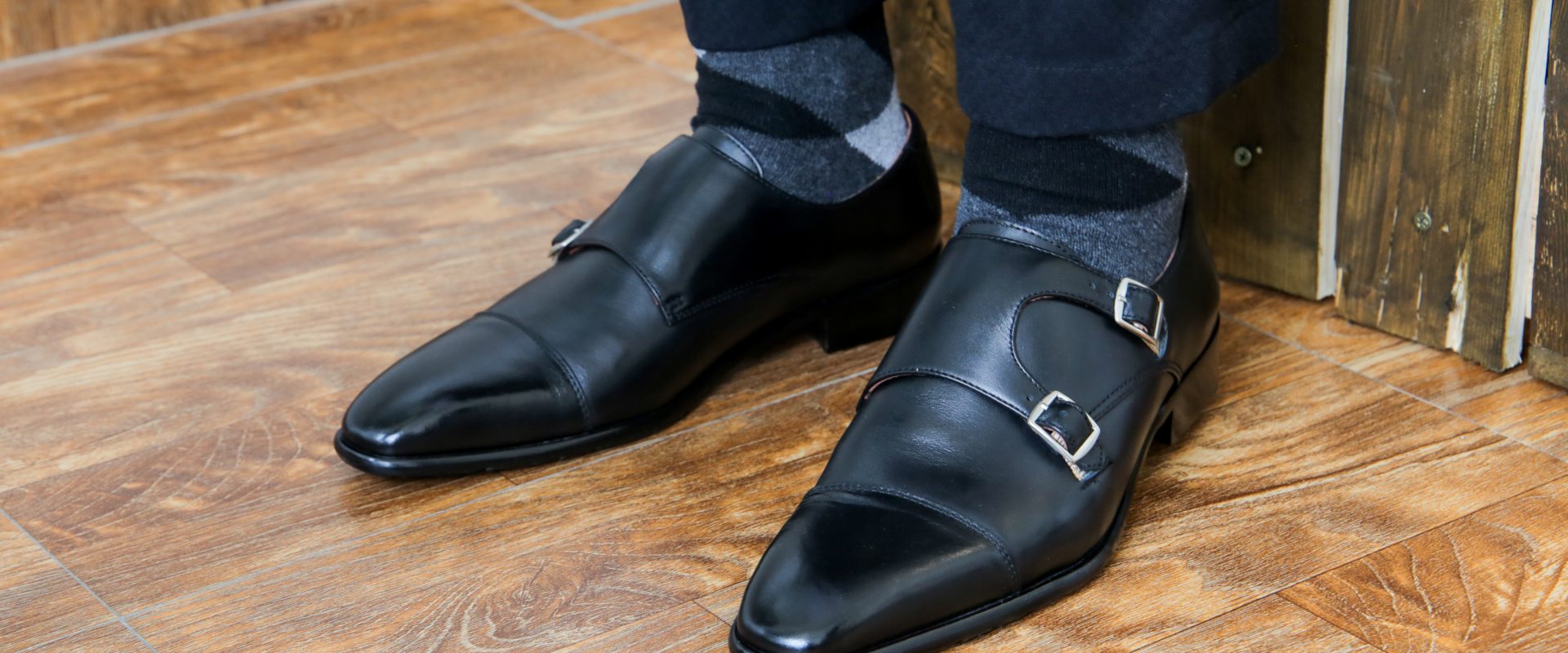 Giày Monkstrap là gì? Mẫu giày thanh lịch trẻ trung - Kiến thức đồ da thật