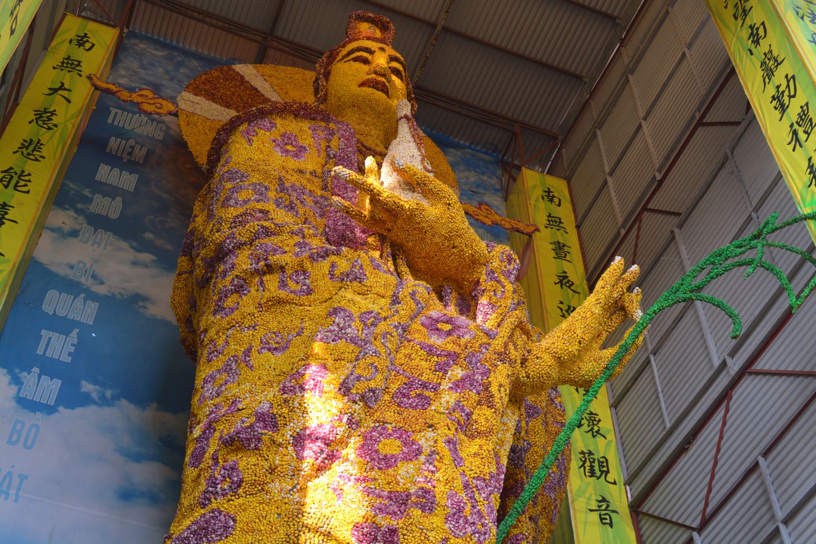 Tượng Phật bằng hoa bất tử của Chùa Linh Phước lập Kỷ lục Thế giới - HỘI KỶ LỤC GIA VIỆT NAM - TỔ CHỨC KỶ LỤC VIỆT NAM(VIETKINGS)