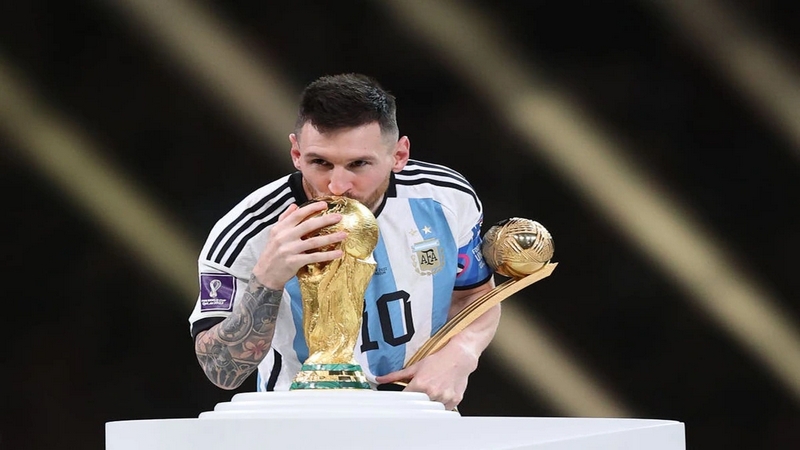 Tất nhiên, Messi là người không thể thiếu. Đội hình Argentina xuất sắc nhất: Những vũ công Tango